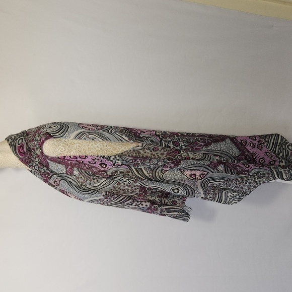 Accents by Lovello Sheer Chiffon Waterfall Front Sleeveless High Low Cardiagan - Picture 8 of 13